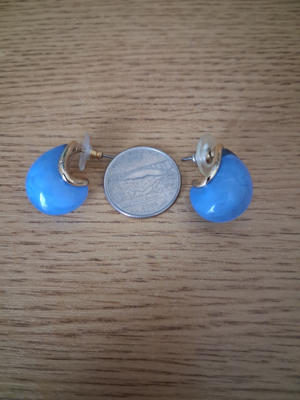 Ann Taylor Blue Teardrop Resin and Gold-Tone Stud Earrings - Picture 3 of 4